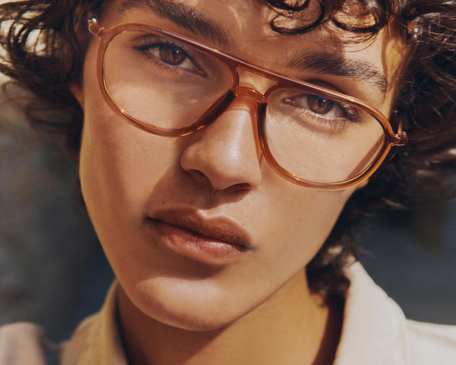women Astrid Eyeglasses pilot red castor seed