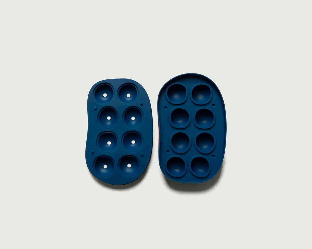 Blackberry::Pebble Ice Tray  blue  top