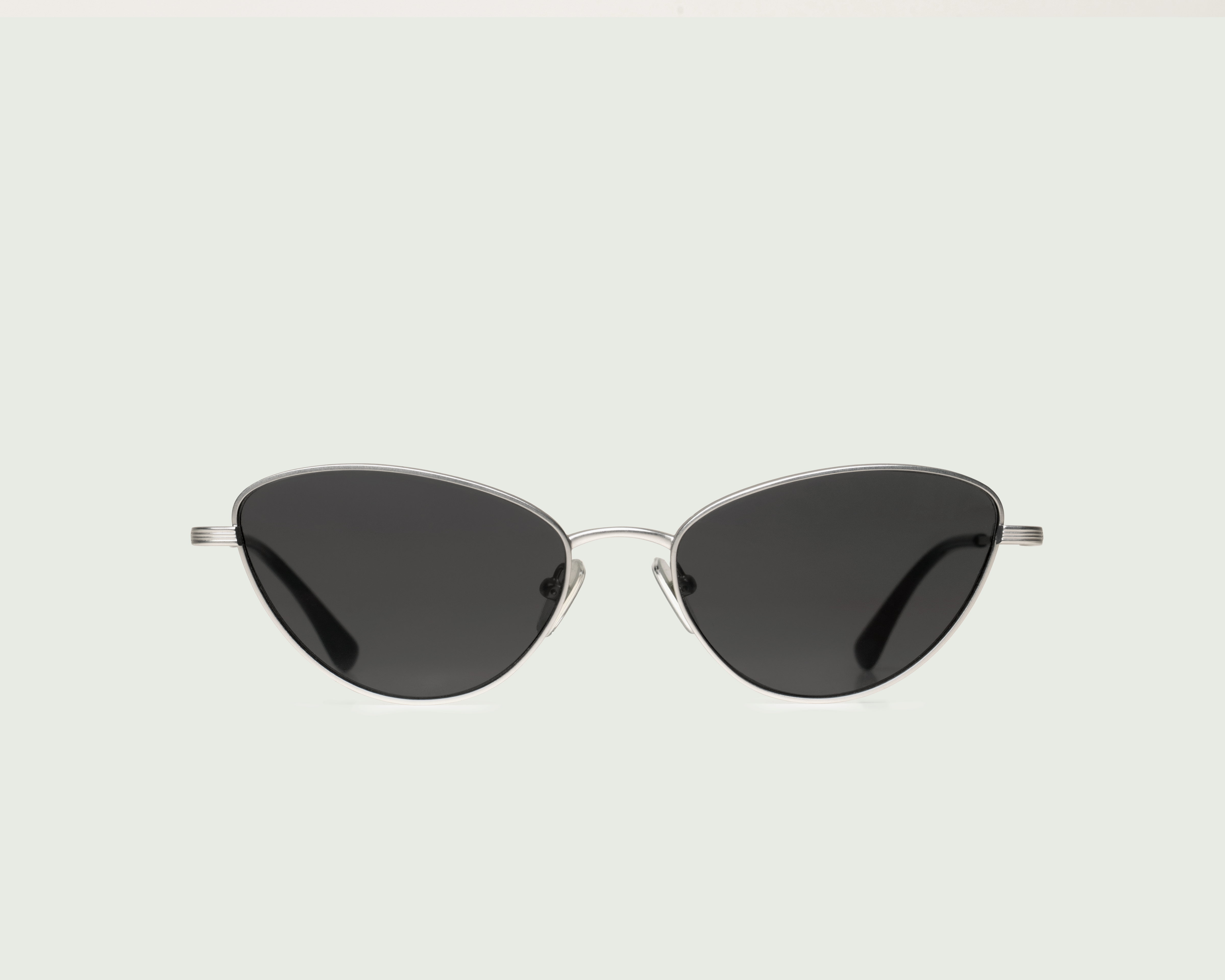 Chrome::Lou Sunglasses cateye silver metal front