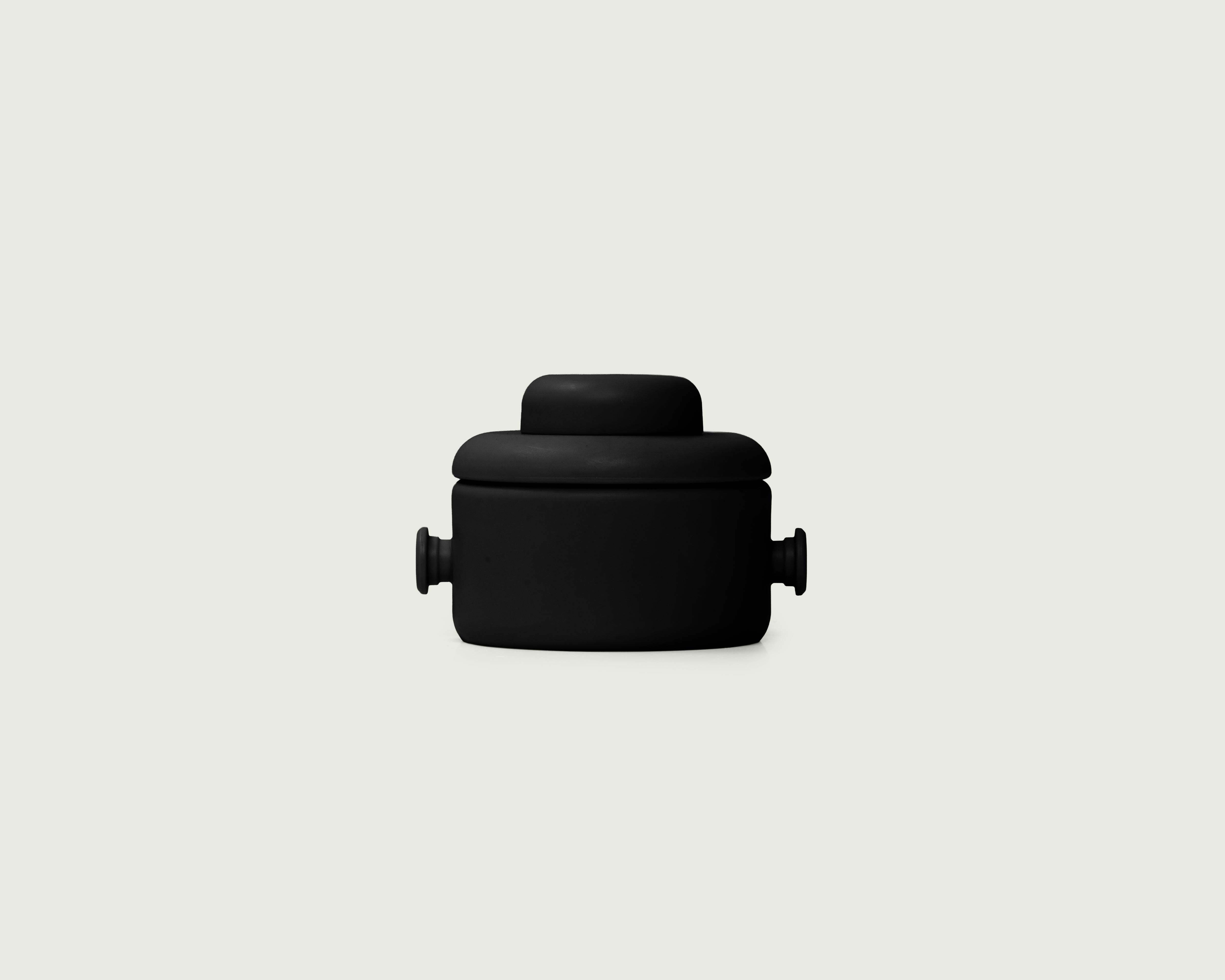 Chia::Chug Cap  black  front