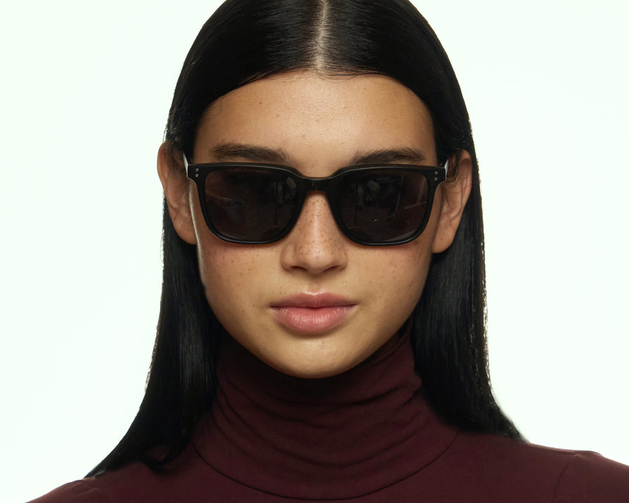 women Harry Sunglasses square Black recycled polyester