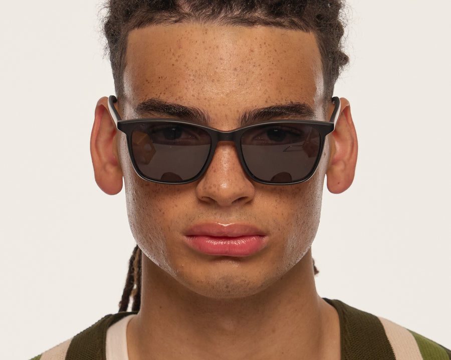 men Roy Sunglasses square black recycled polyester