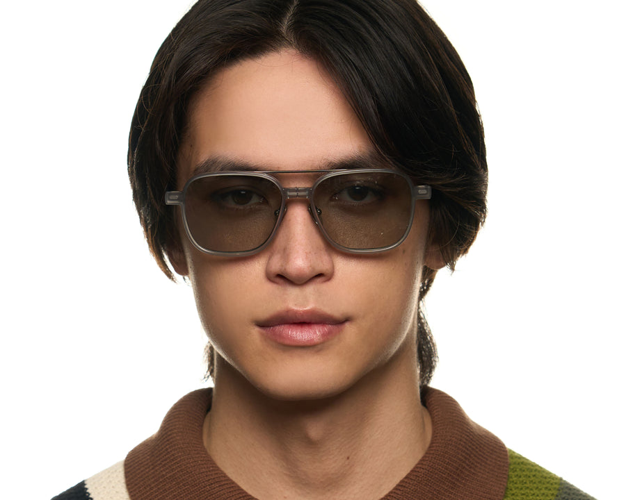 men Chase Sunglasses pilot gray metal
