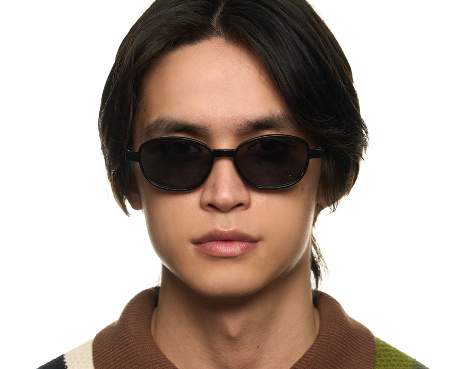 men Willa Sunglasses round black metal