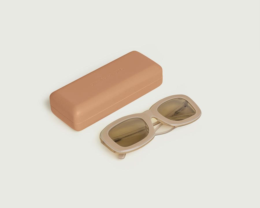 Hard Case Eyewear Case nude