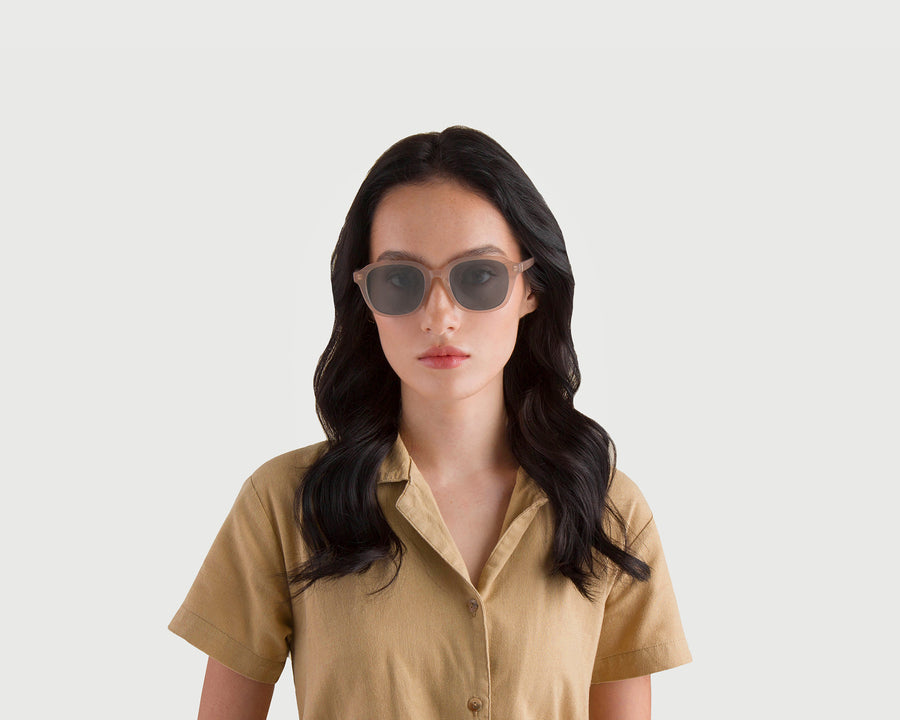 women Homer Sunglasses square taupe plastic (4687759966262)